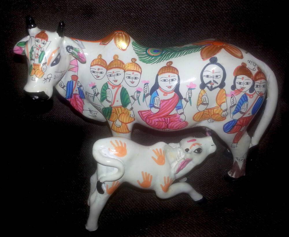 Kamadhenu Cow with Calf